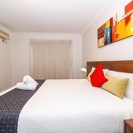 Amazing Accommodations: St Kilda Melbourne Buitenkant foto