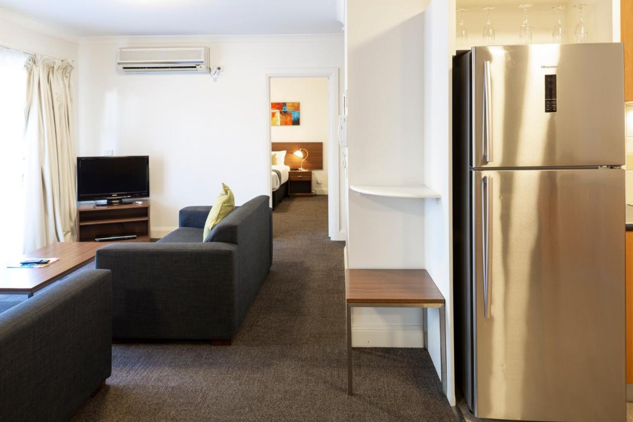 Amazing Accommodations: St Kilda Melbourne Buitenkant foto