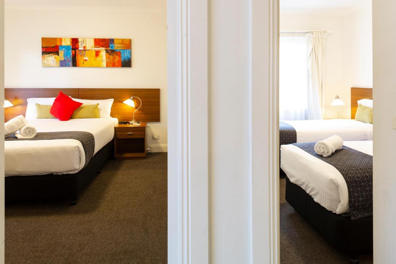 Amazing Accommodations: St Kilda Melbourne Buitenkant foto