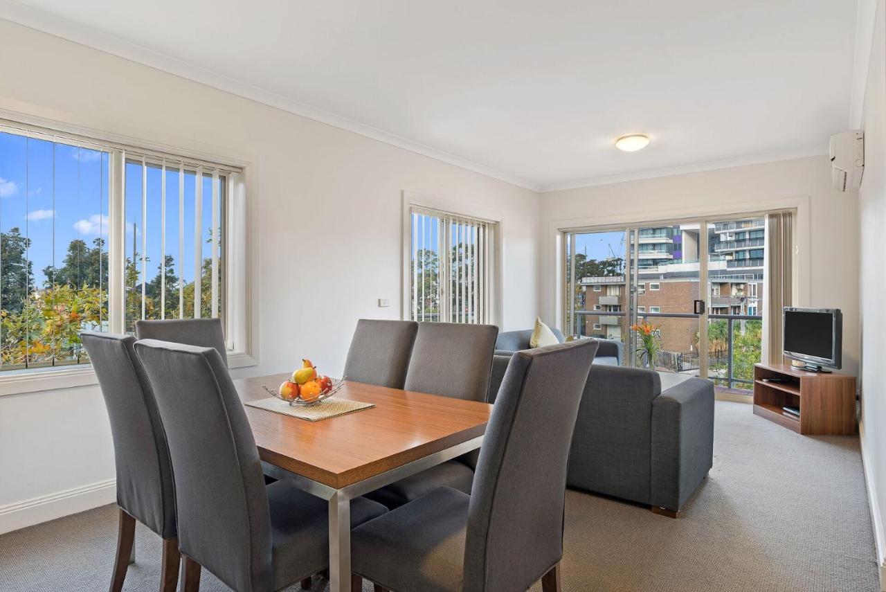 Amazing Accommodations: St Kilda Melbourne Buitenkant foto